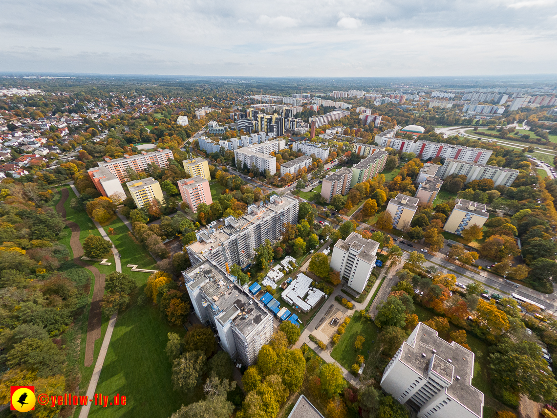 13.10.2022 - Fassadensnaierung am Karl-Marx-Ring 11-21